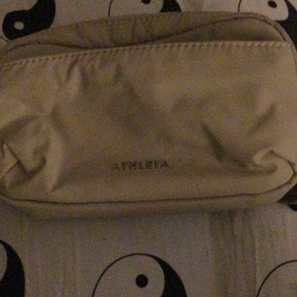 Athleta Beige Pouch